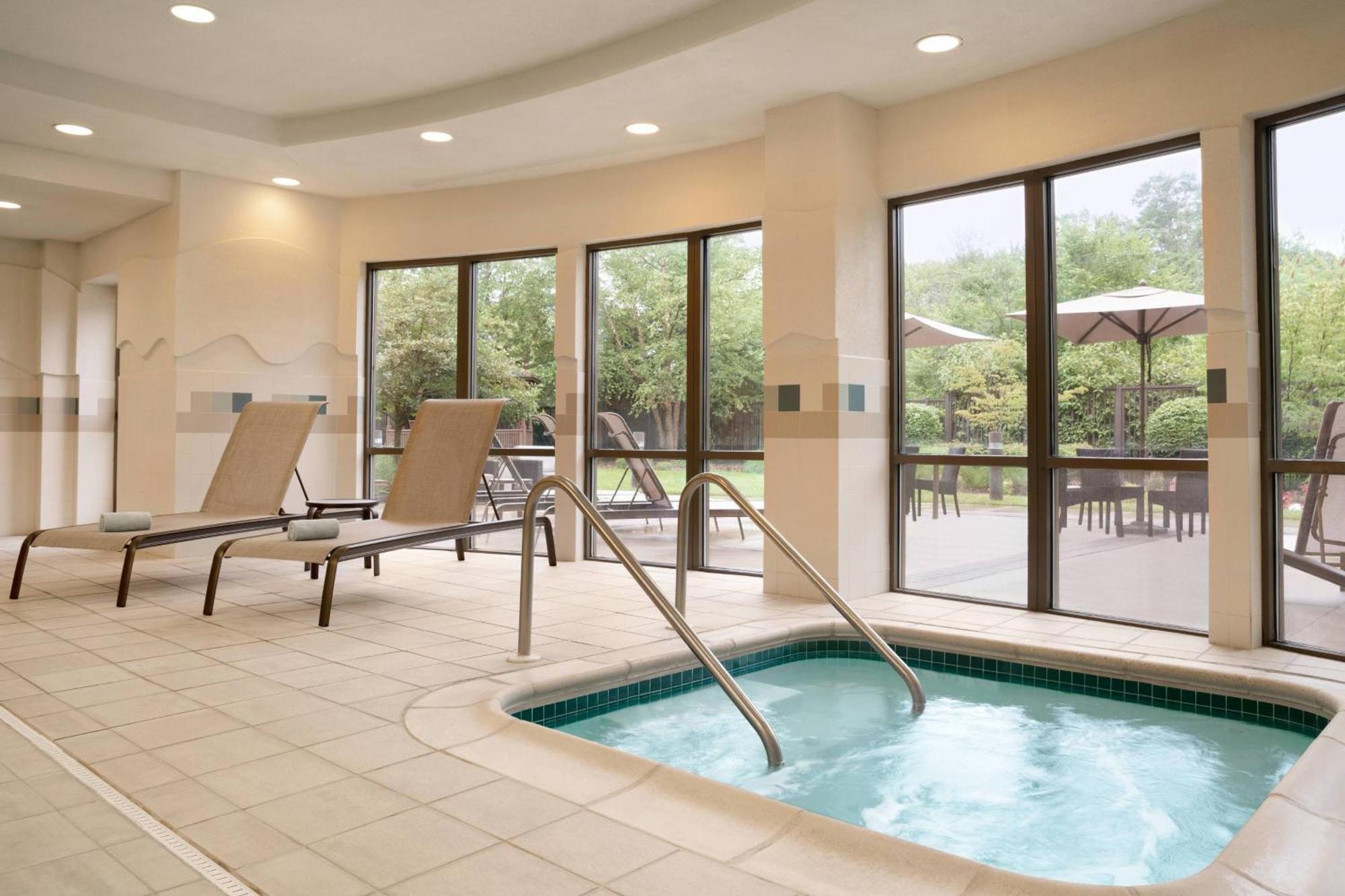 Courtyard By Marriott Middletown Goshen Hotel Eksteriør billede